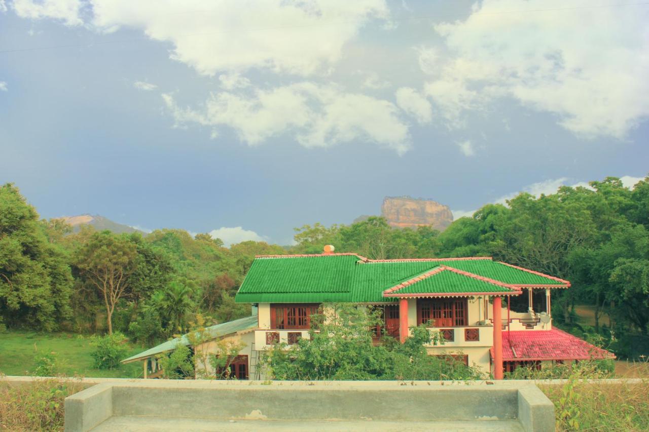 Sinhagiri Villa Sigirîya Extérieur photo